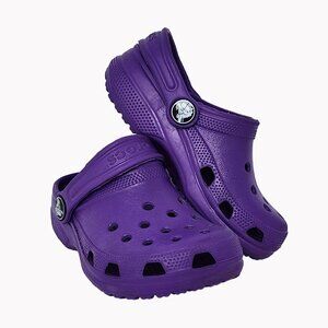 Crocs Clogs Youth Unisex Size 8/9  Purple Slip-On Sandals
